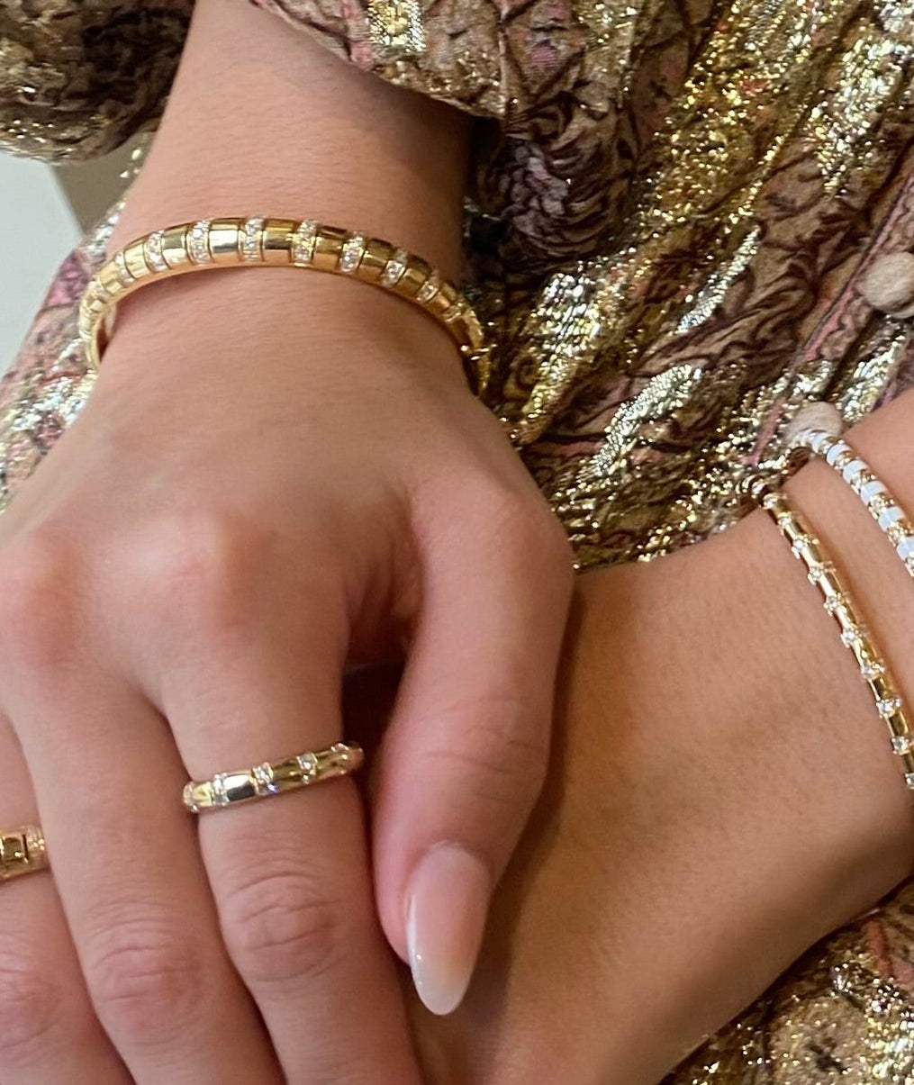 The Eternity Gold Ring