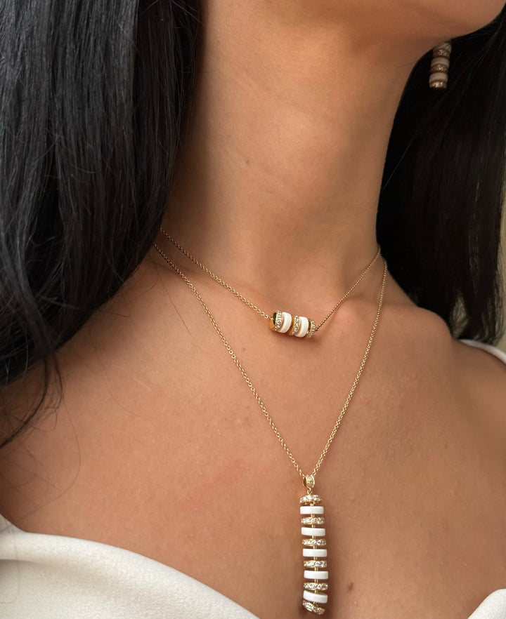 The Treasures L vertical stone Pendant